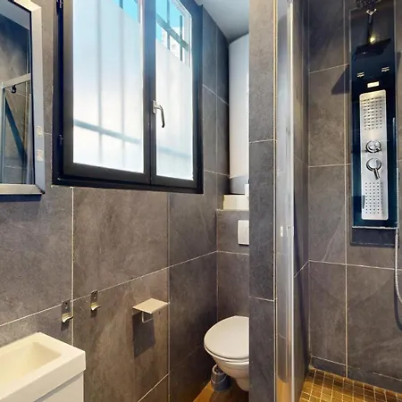 Bluestay 161 - Charmant A Appartamento